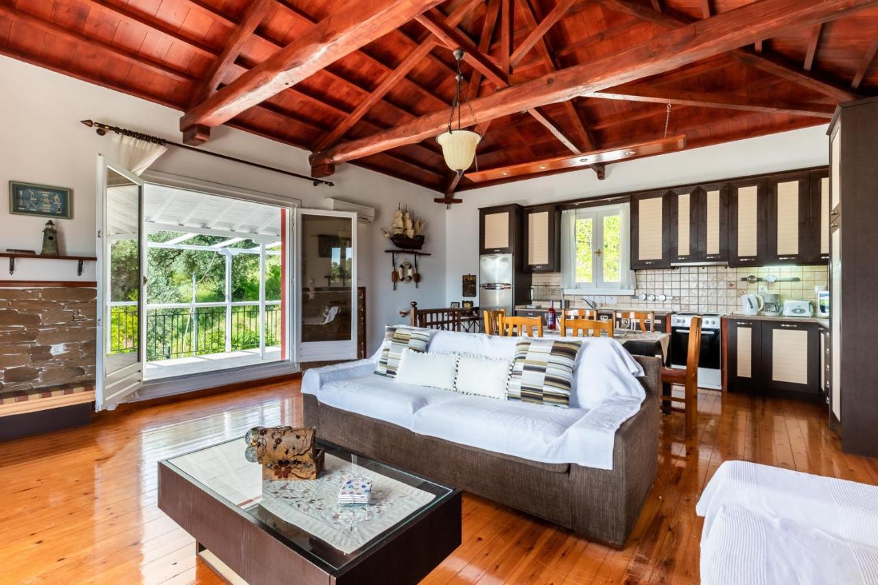 Villa Agia Marina スコペロス エクステリア 写真